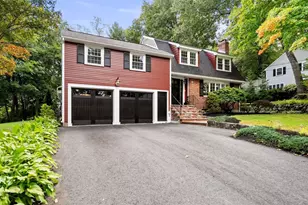 26 Mayflower Rd, Winchester, MA 01890 - Photo 2