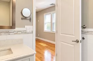 107 Neponset St, Boston, MA 02122 - Photo 16