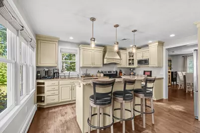 91-B Tremont St, Carver, MA 02330 - Photo 14