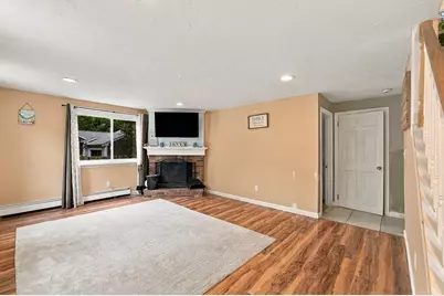 19 Louise Ln, Falmouth, MA 02540 - Photo 16