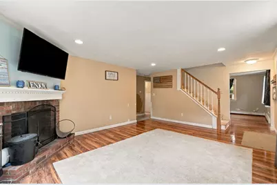 19 Louise Ln, Falmouth, MA 02540 - Photo 14