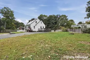 19 Louise Ln, Falmouth, MA 02540 - Photo 34