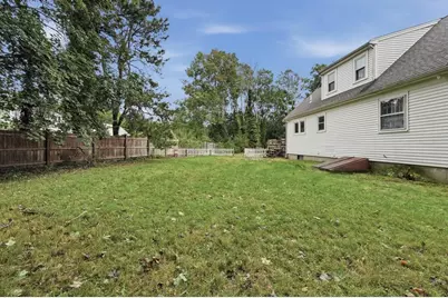 19 Louise Ln, Falmouth, MA 02540 - Photo 38