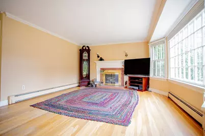 1093 Wachusett St, Holden, MA 01520 - Photo 8