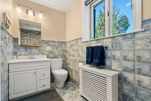 393 Commonwealth, Newton, MA 02467 - Photo 30