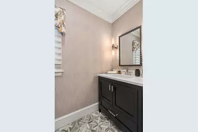 393 Commonwealth, Newton, MA 02467 - Photo 28
