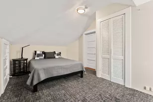 393 Commonwealth, Newton, MA 02467 - Photo 24