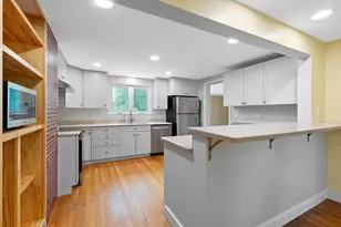 48 Sunset Dr, Northbridge, MA 01588 - Photo 14
