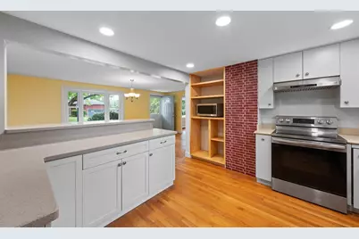 48 Sunset Drive, Northbridge, MA 01588 - Photo 18