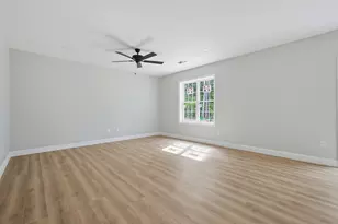 60 Noonan St, Mansfield, MA 02048 - Photo 8