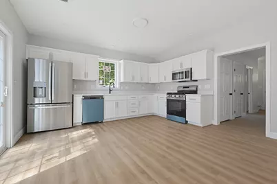 60 Noonan St #60, Mansfield, MA 02048 - Photo 4