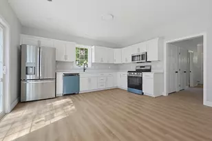 60 Noonan St, Mansfield, MA 02048 - Photo 4