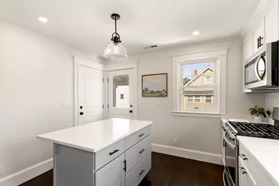 84 Beacon St #84, Arlington, MA 02474 - Photo 16