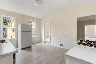 286 Albion St, Wakefield, MA 01880 - Photo 8