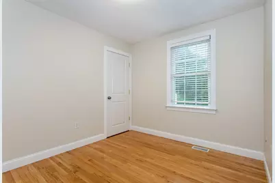 486 South St, Holbrook, MA 02343 - Photo 18