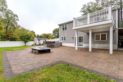 486 South St, Holbrook, MA 02343 - Photo 4