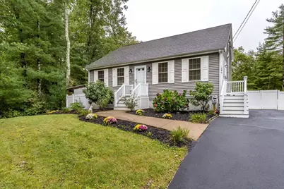 486 South St, Holbrook, MA 02343 - Photo 1