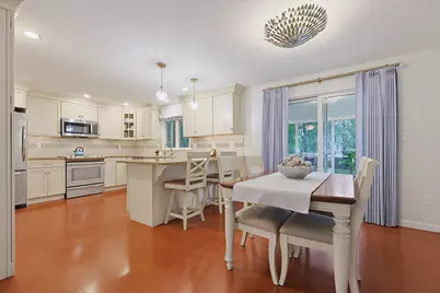 45 Surrey Dr, Mansfield, MA 02048 - Photo 4