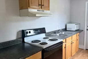 2157 Northampton St, Holyoke, MA 01040 - Photo 6