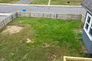 2157 Northampton St, Holyoke, MA 01040 - Photo 12
