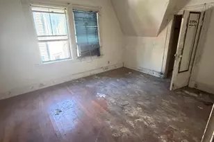34 Rosedale St, Boston, MA 02124 - Photo 10