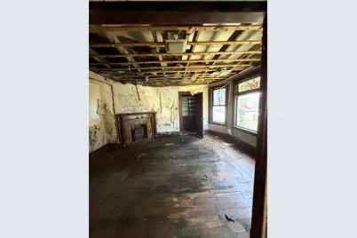 34 Rosedale St, Boston, MA 02124 - Photo 6