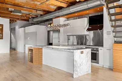 21 Wormwood St #623, Boston, MA 02210 - Photo 2