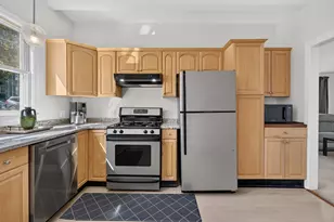 214 Malden St, Revere, MA 02151 - Photo 28