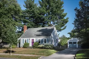 7 Pilgrim Rd, Reading, MA 01867 - Photo 1