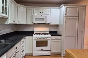 3 Jacklyn Dr, Lunenburg, MA 01462 - Photo 10