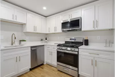 926 East St, Dedham, MA 02026 - Photo 4