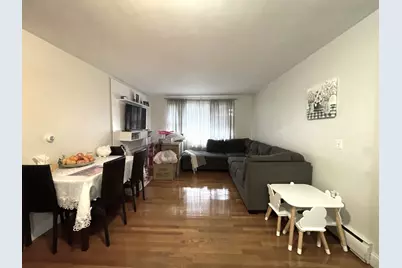 17 Carey Ave #6, Watertown, MA 02472 - Photo 2