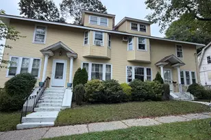 27 Pomona Rd, Worcester, MA 01602 - Photo 4