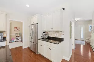 19 Brookmeadow Ln, Grafton, MA 01560 - Photo 6