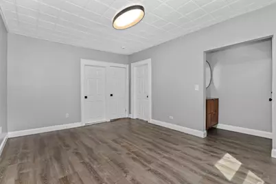 112 Hampshire St #1, Lowell, MA 01850 - Photo 4