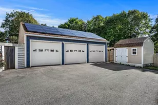 91 Currier St, Methuen, MA 01844 - Photo 32
