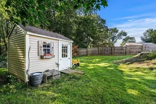 91 Currier St, Methuen, MA 01844 - Photo 30