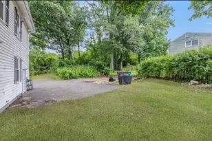 628 Cumberland Hill Rd, Woonsocket, RI 02895 - Photo 34