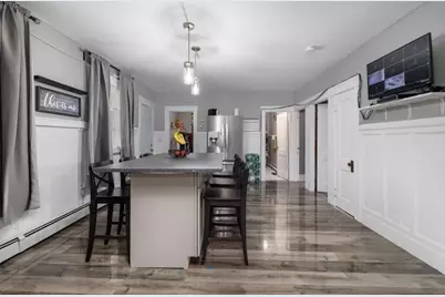 628 Cumberland Hill Rd, Woonsocket, RI 02895 - Photo 6