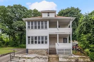 628 Cumberland Hill Rd, Woonsocket, RI 02895 - Photo 38