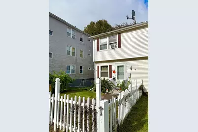 67 Everard St, Worcester, MA 01605 - Photo 4