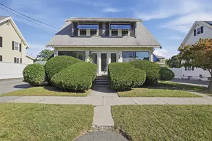 4 Henry Ave, Woburn, MA 01801 - Photo 1