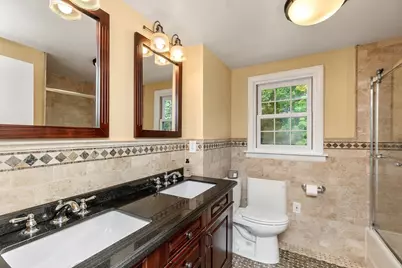 105 Beach St, Foxboro, MA 02035 - Photo 16
