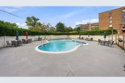 235 Winthrop St #1102, Medford, MA 02155 - Photo 22