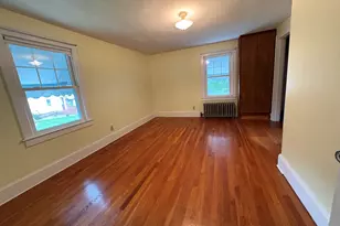 23 Keefe Ave, Holyoke, MA 01040 - Photo 20