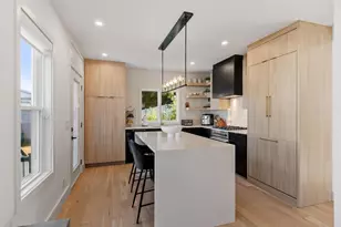 32 Coolidge Ave, Peabody, MA 01960 - Photo 1