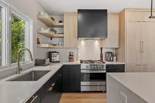 32 Coolidge Ave, Peabody, MA 01960 - Photo 10