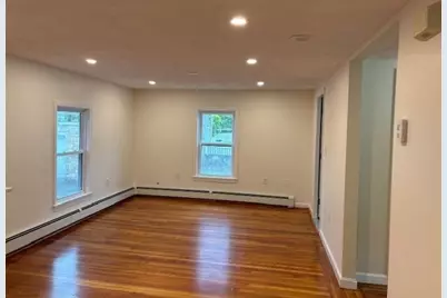 49 Taylor Street #2, Gloucester, MA 01930 - Photo 10