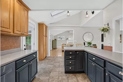 9 Dawn Drive, Chelmsford, MA 01824 - Photo 8