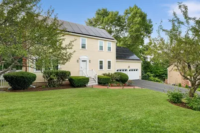 392 Old Farm Rd, Franklin, MA 02038 - Photo 2
